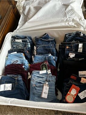 Forever 21 Women's Mixed Denim & Burgundy Tops Pack bulk